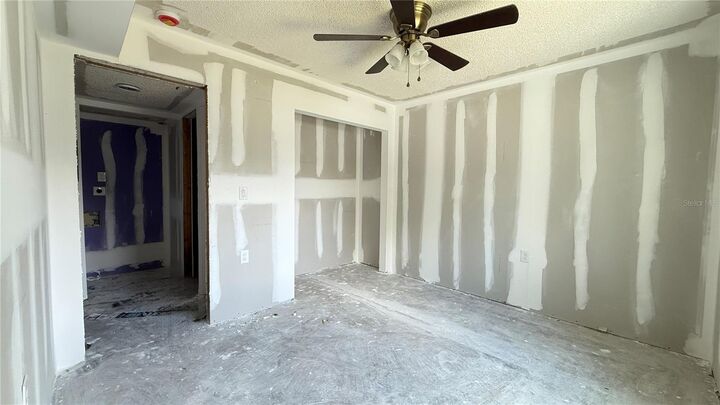Property Photo:  39132 County Road 54 2060  FL 33542 