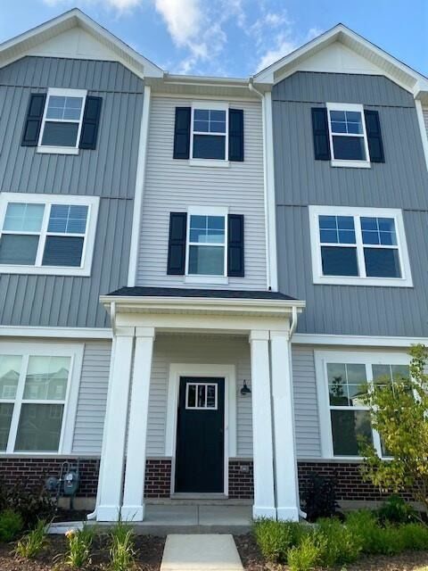 4511 Chelsea Manor Circle 4511  Aurora IL 60504 photo