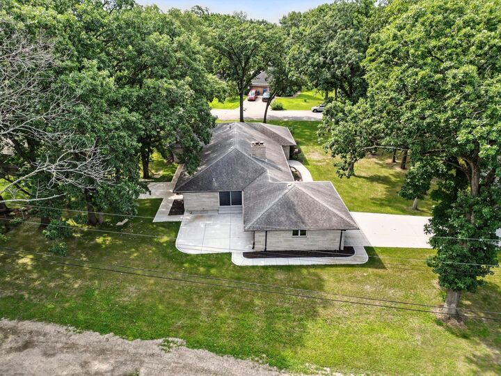 Property Photo: 2711 Edgewood Drive IN 46311