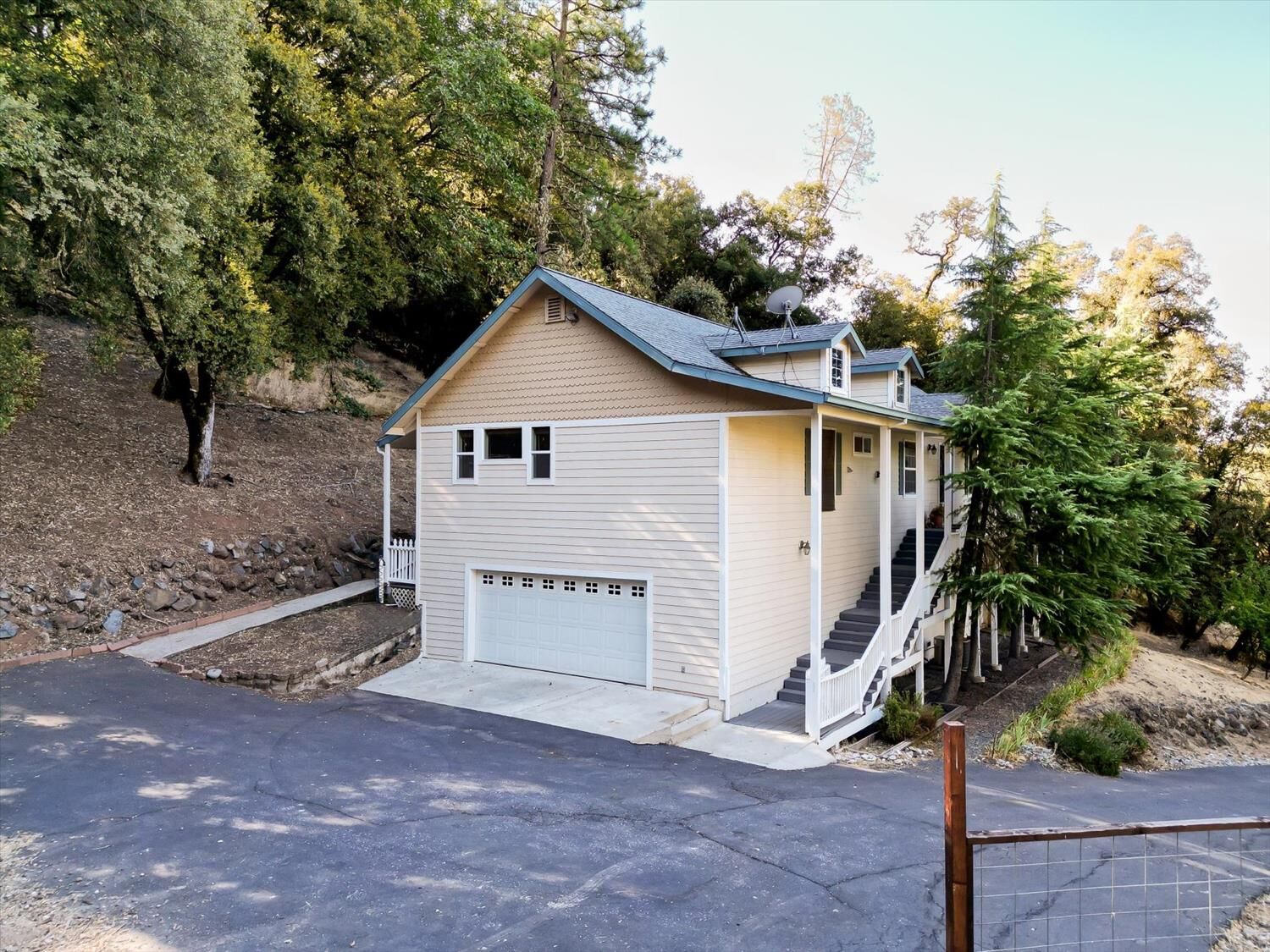 Property Photo:  16373 Dog Bar Road  CA 95949 
