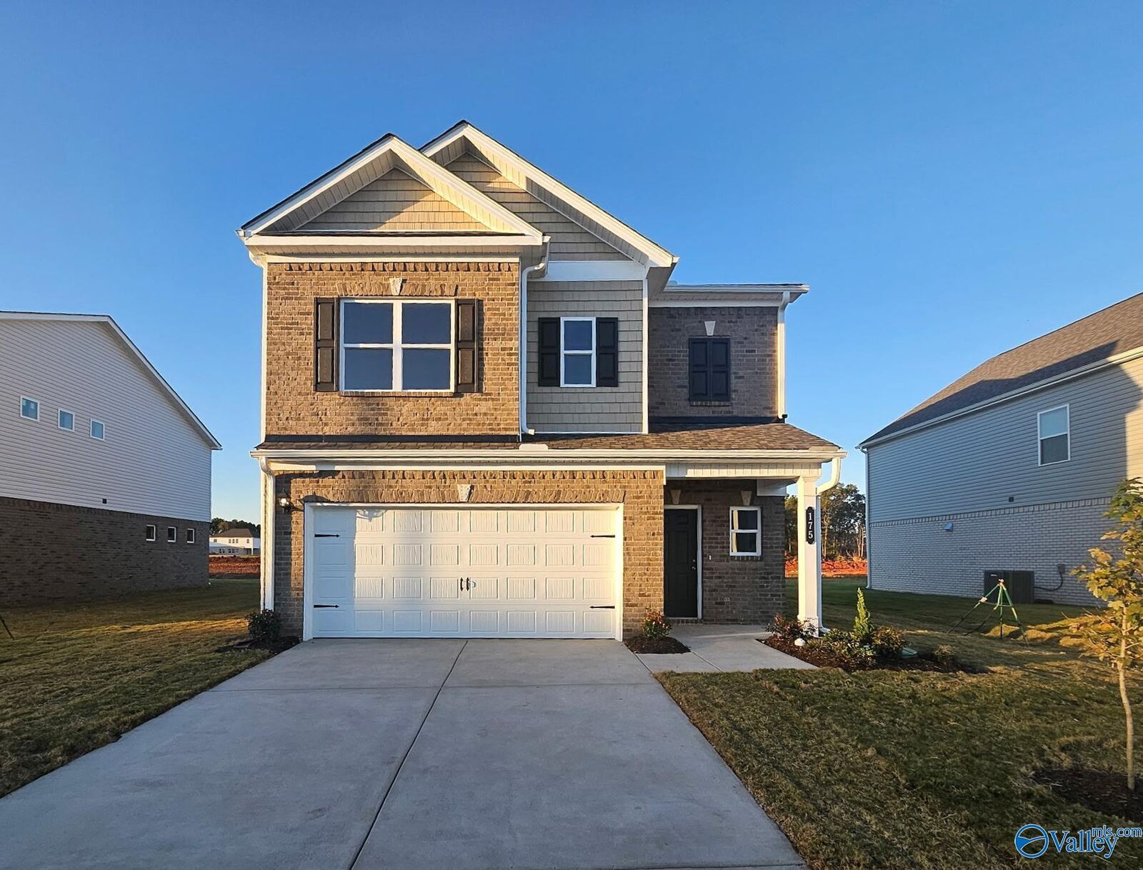 Property Photo:  175 Mill Valley Way  AL 35761 