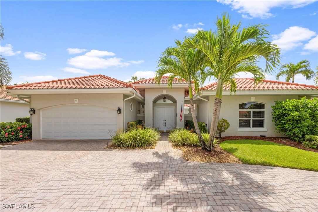 Property Photo: 222 Monterey Drive FL 34119