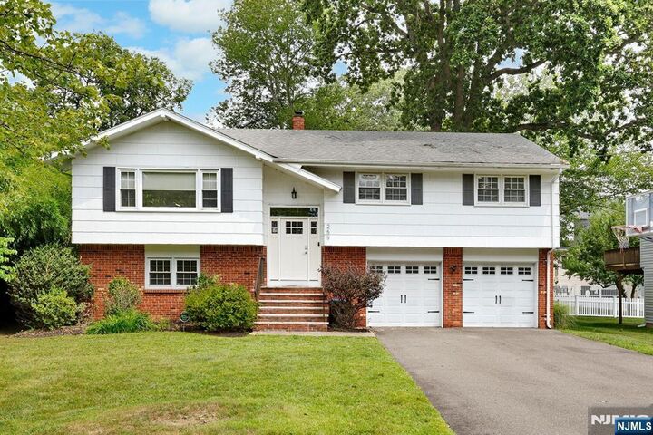 259 Nottingham Road  Ramsey NJ 07446 photo