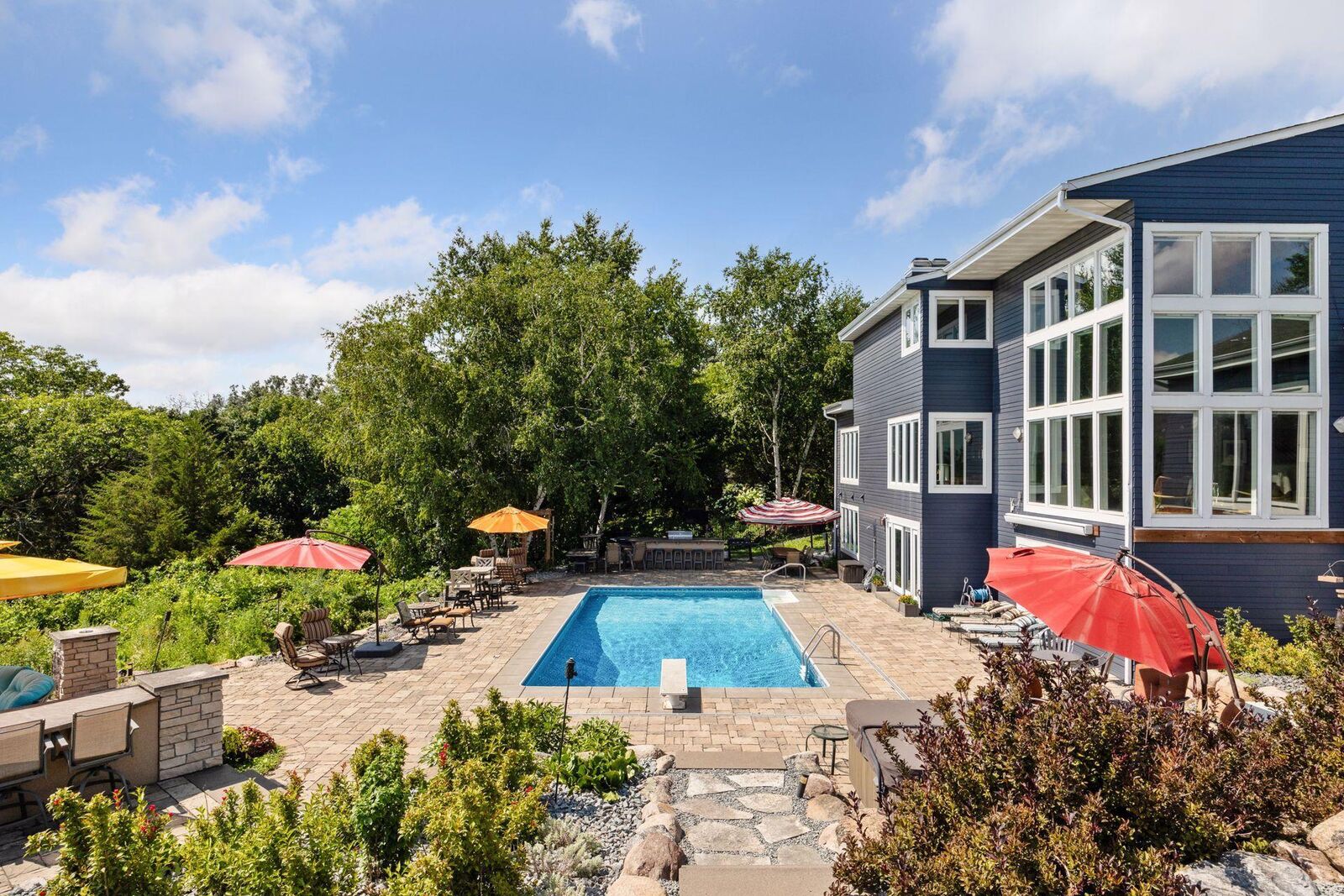 Property Photo: 10460 Bluff Circle MN 55318