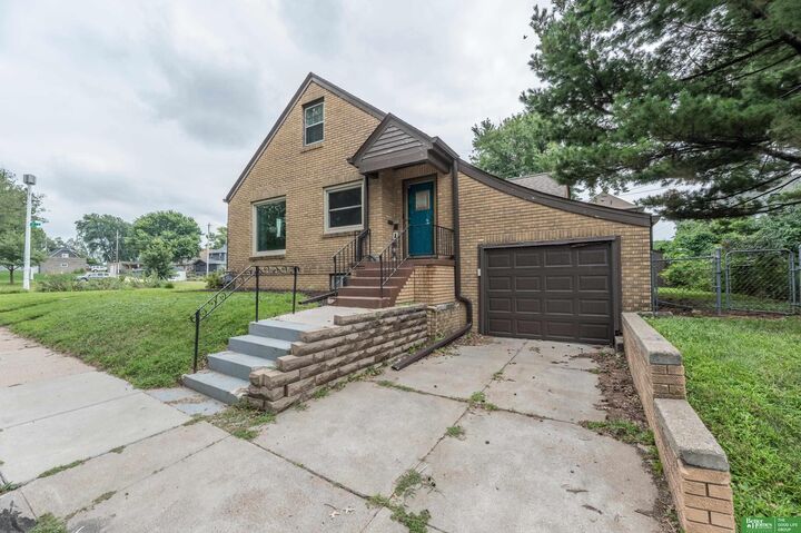 Property Photo: 3103 Spring Street NE 68105