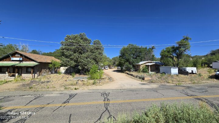 Property Photo:  1606 Kile Street  AZ 86305 