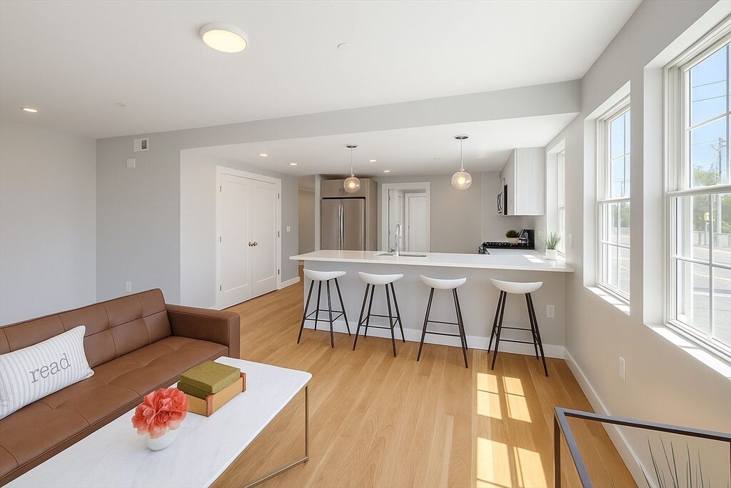 Property Photo:  98 Prescott St 2A  MA 02128 