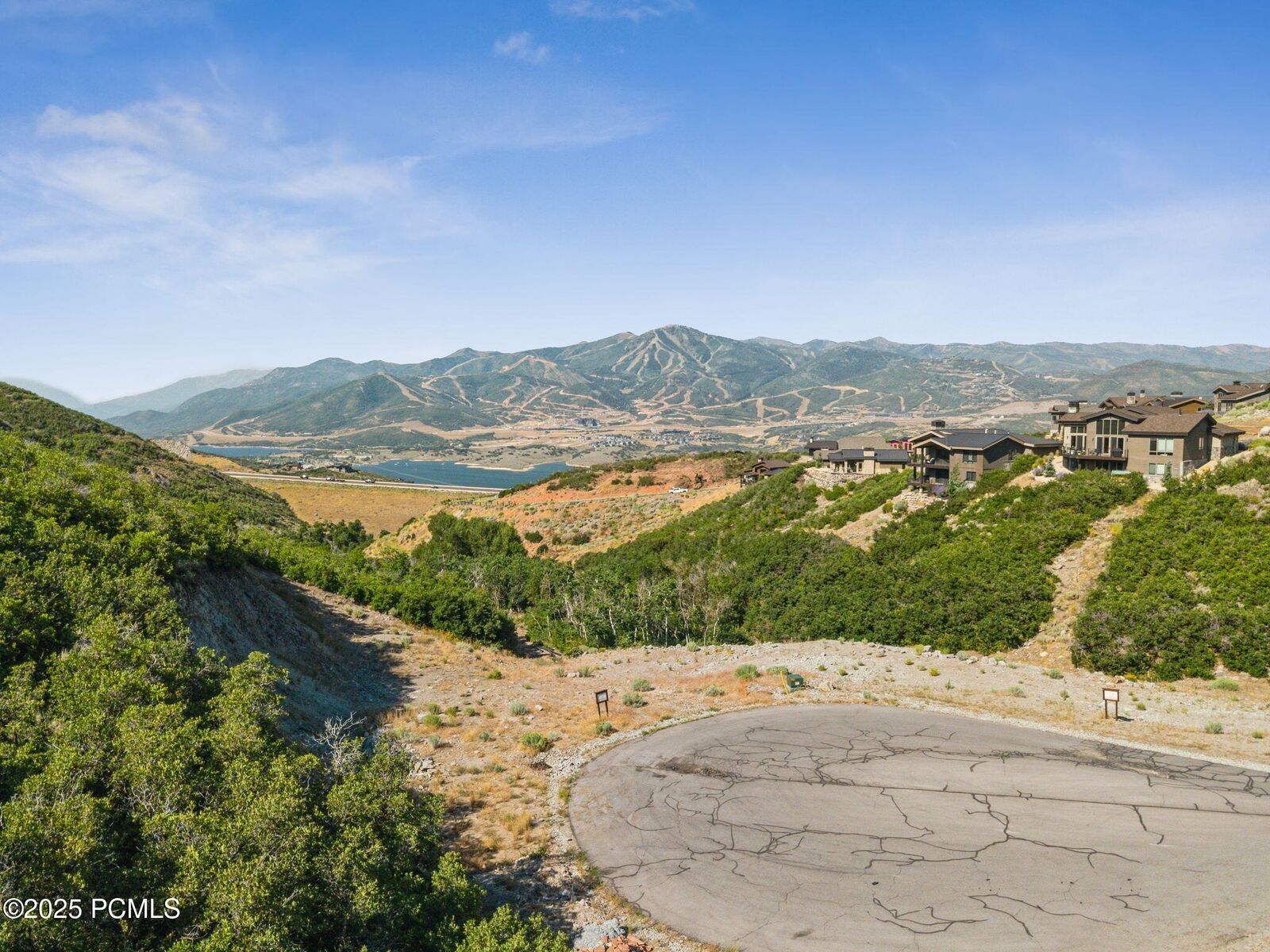Property Photo: 11416 N Fox Hollow Court UT 84036