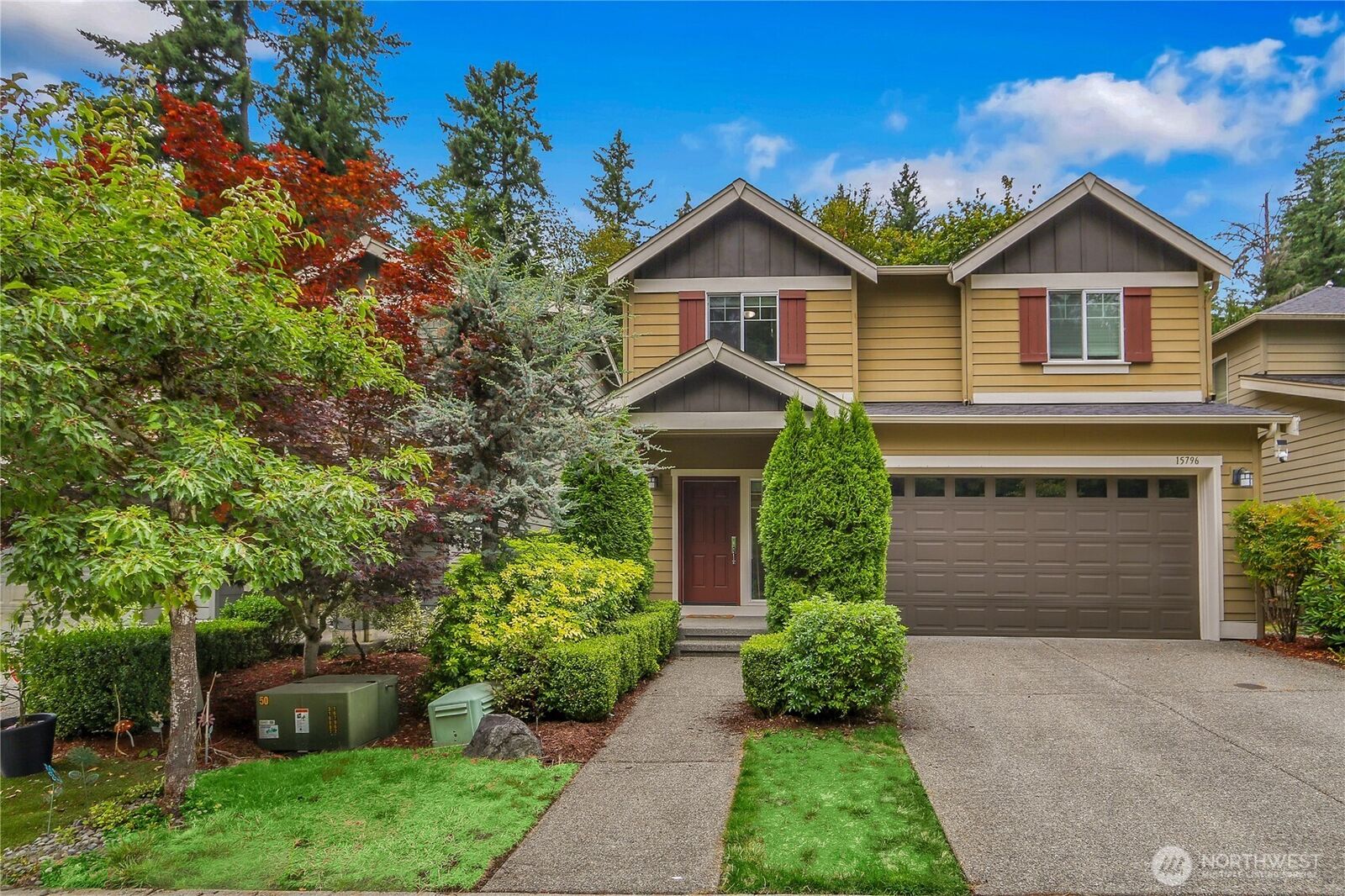 Property Photo: 15796 SE 164th Place WA 98058