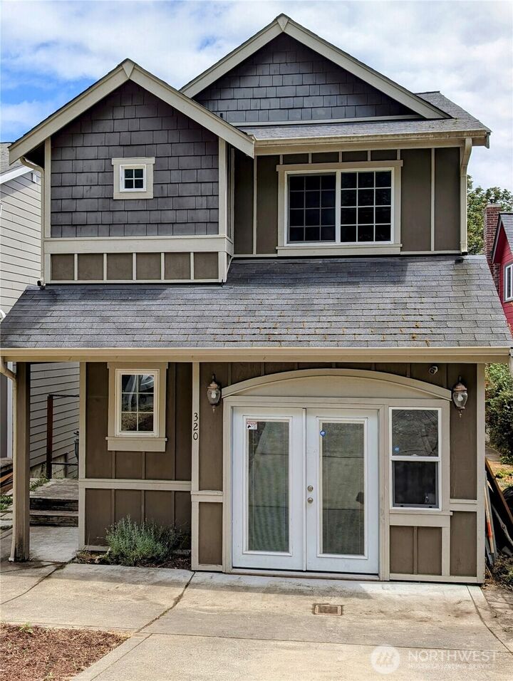 Property Photo: 320 N Lafayette Avenue WA 98312