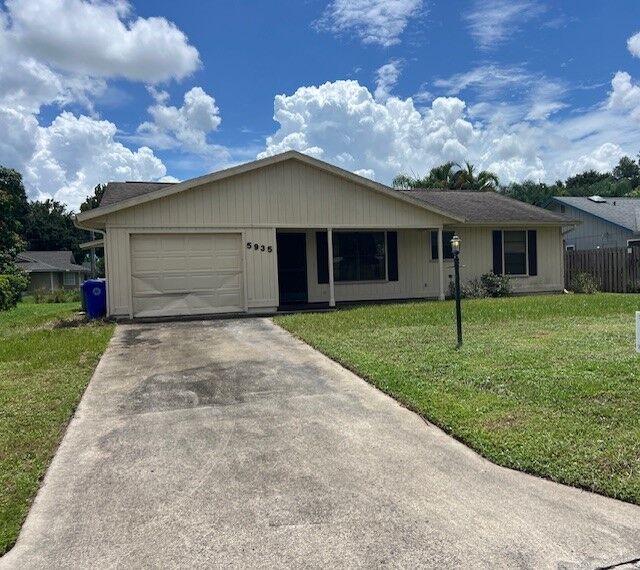 Property Photo:  5935 24th Street  FL 32966 