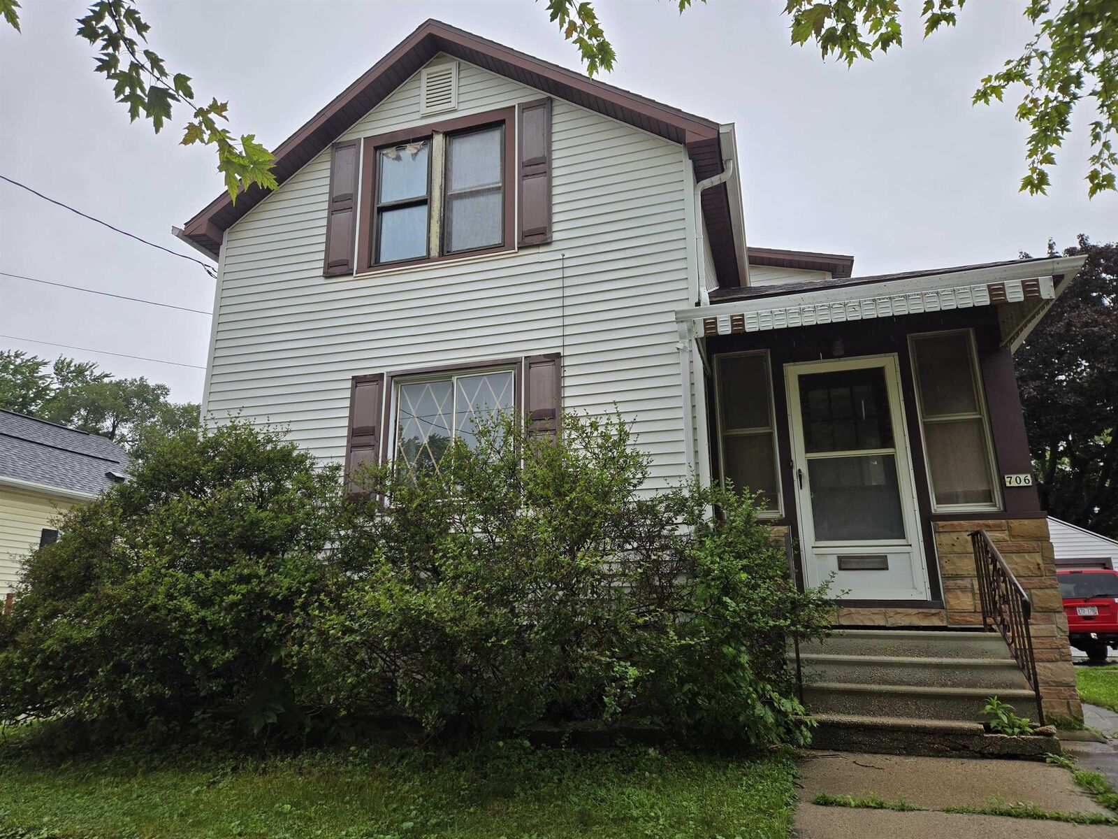 Property Photo:  706 W 11th Avenue  WI 54902-6312 