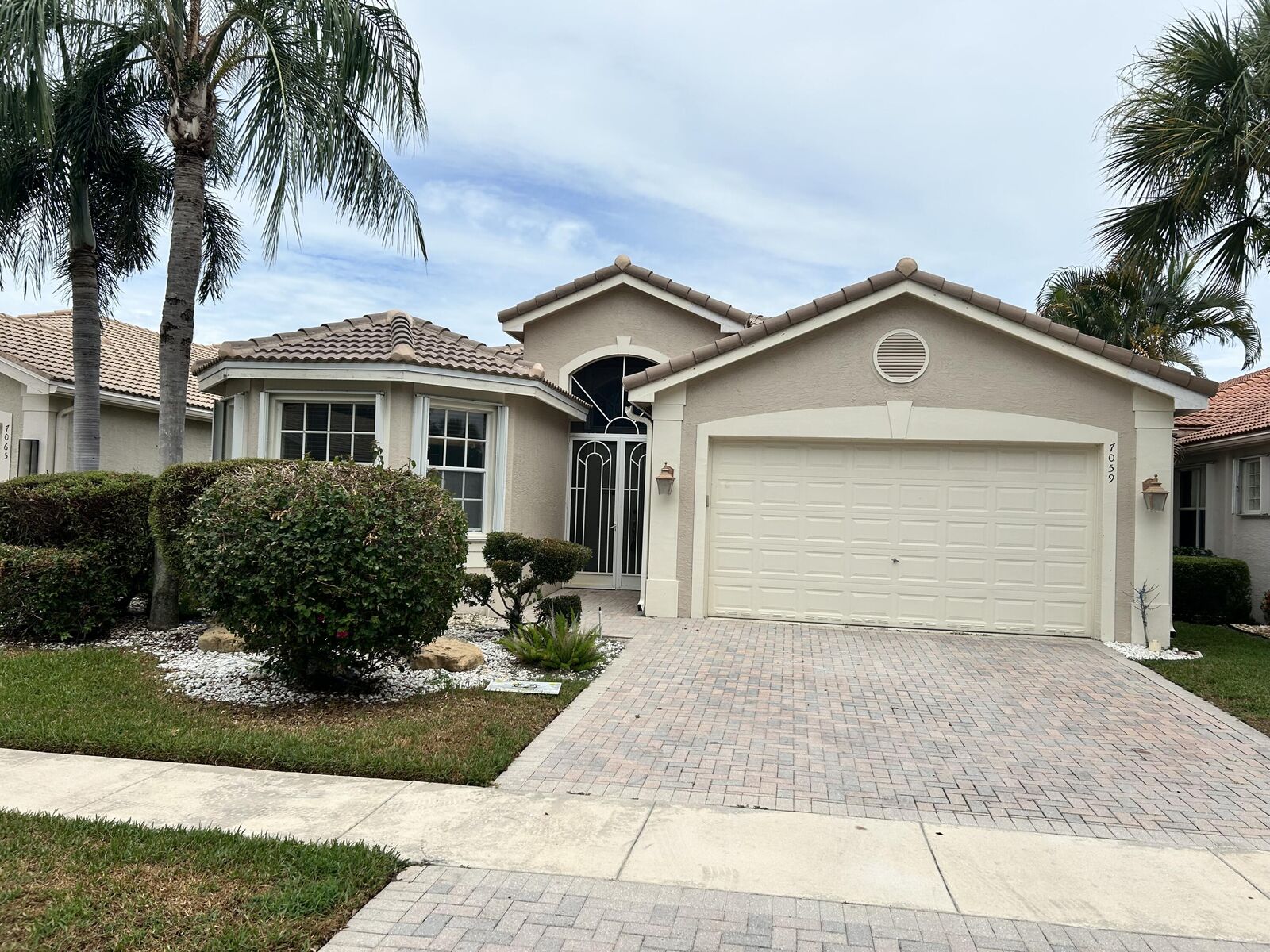 Property Photo:  7059 Bent Menorca Drive  FL 33446 