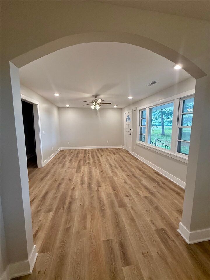 Property Photo:  2944 Woodburn Allen Springs Road  KY 42104