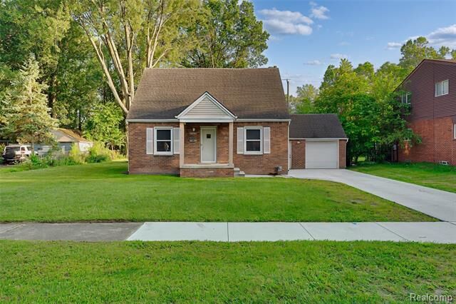 Property Photo: 31979 Kathryn Street MI 48135