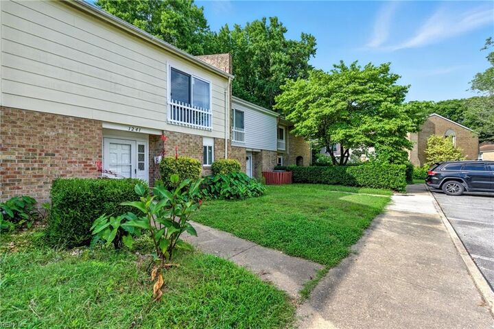 Property Photo: 1241 Glyndon Dr VA 23464