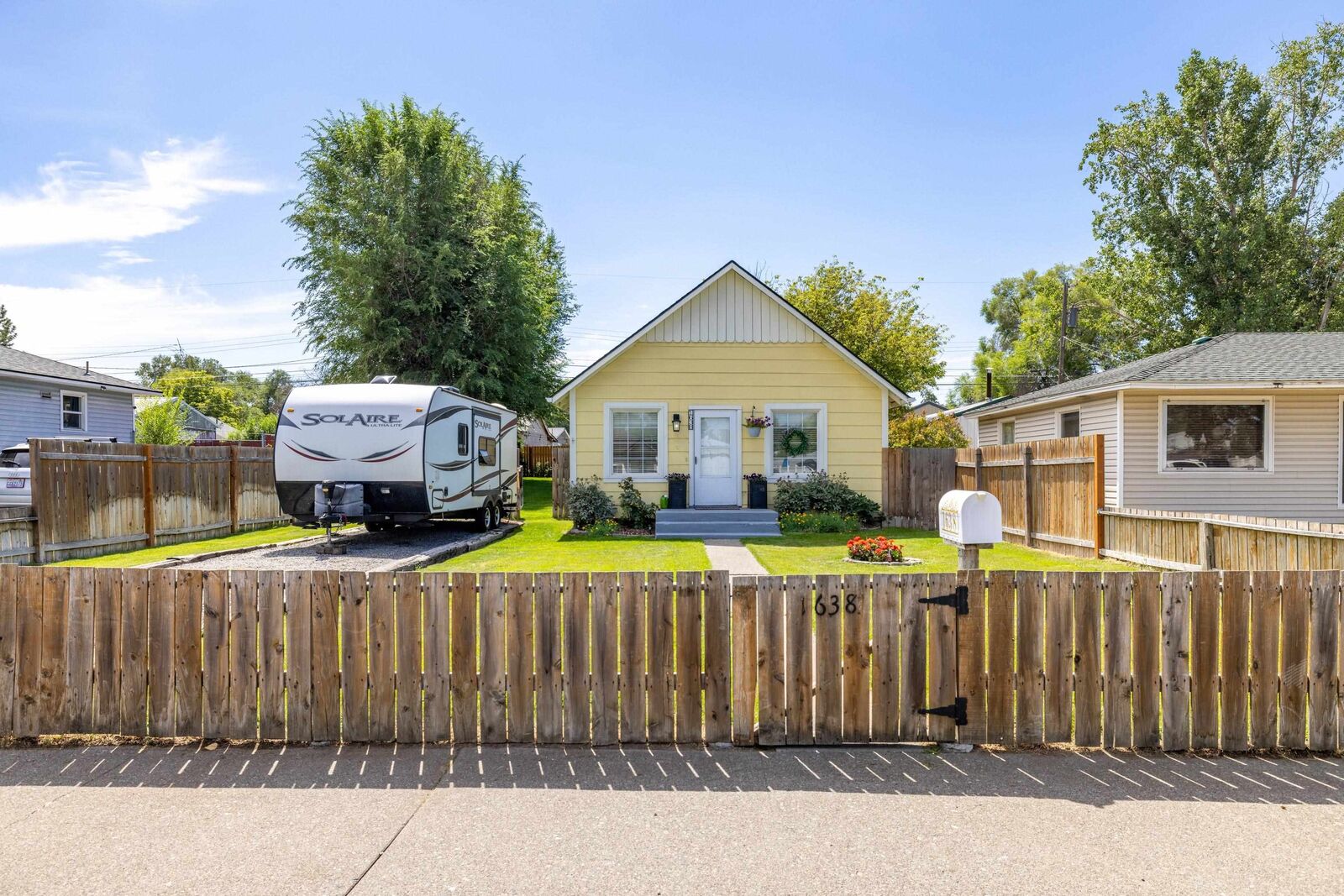 Property Photo:  1638 E Joseph Ave  WA 99208 