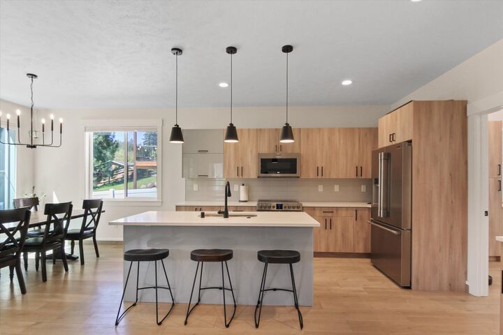 Property Photo:  1711 W 26th Ave  WA 99224 