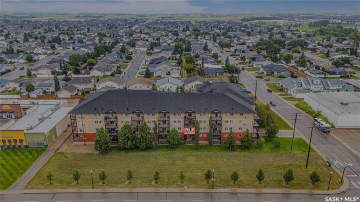 Property Photo: 100 1st Avenue N 211 SK S0K 4S0
