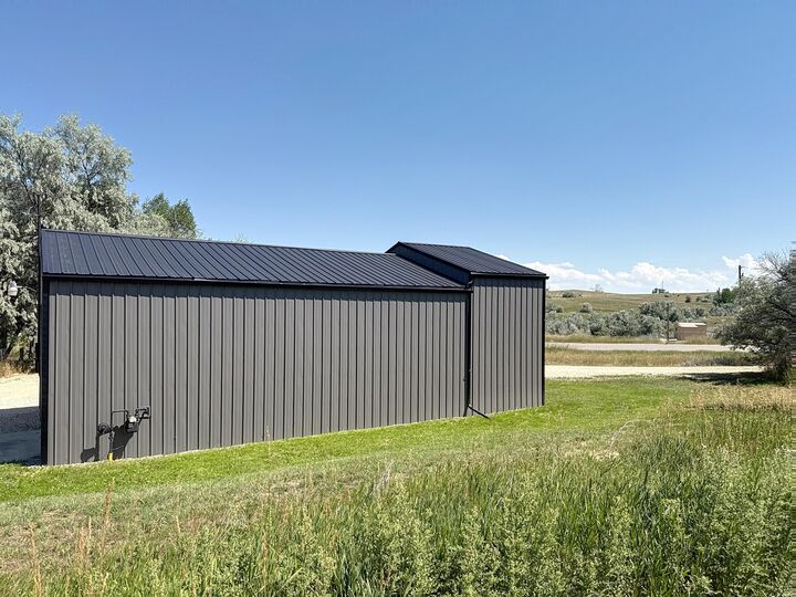 Property Photo: 401 Williams Avenue WY 82834