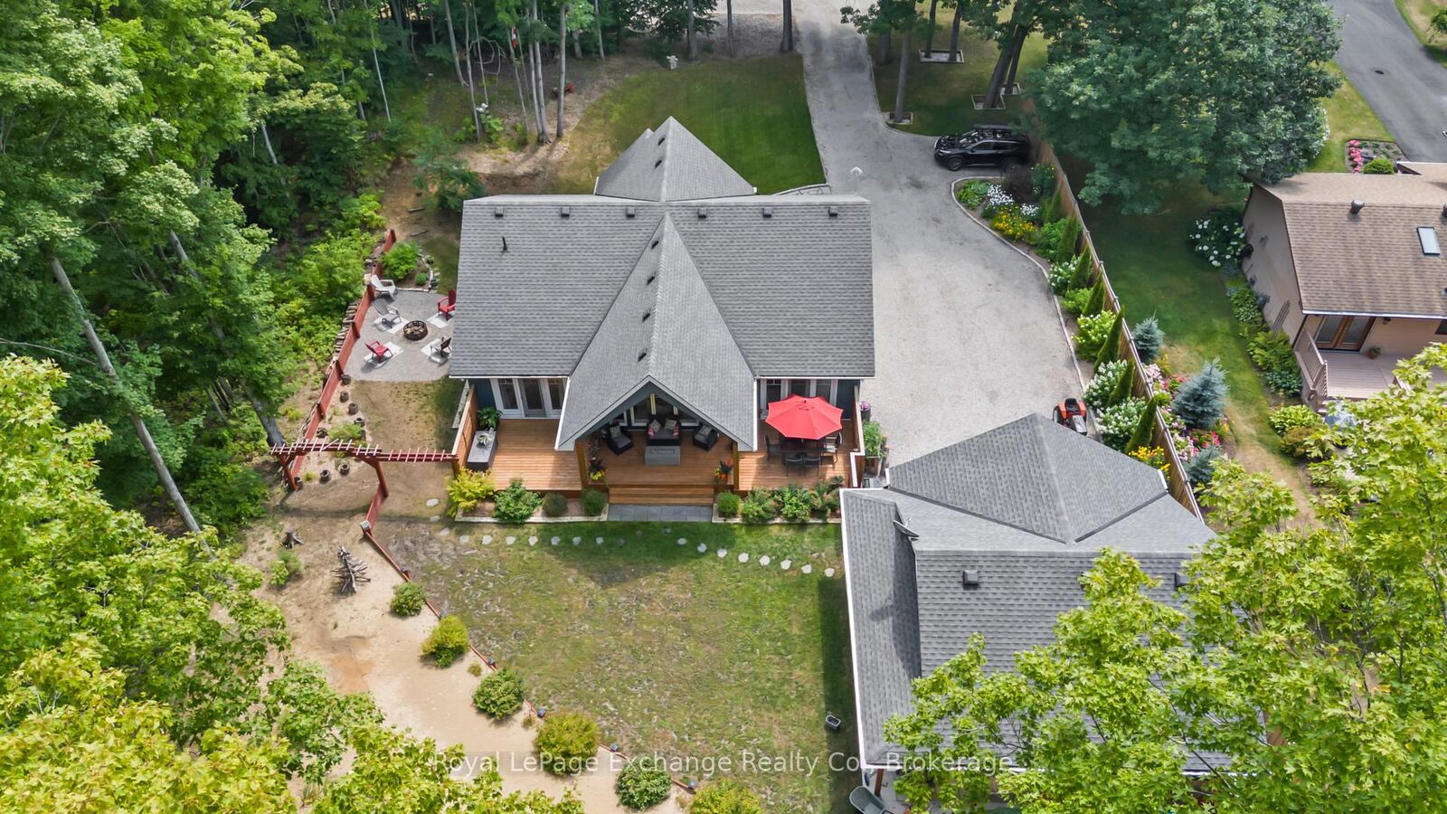 Property Photo:  73 Bunnyview Drive  ON N0H 2G0 
