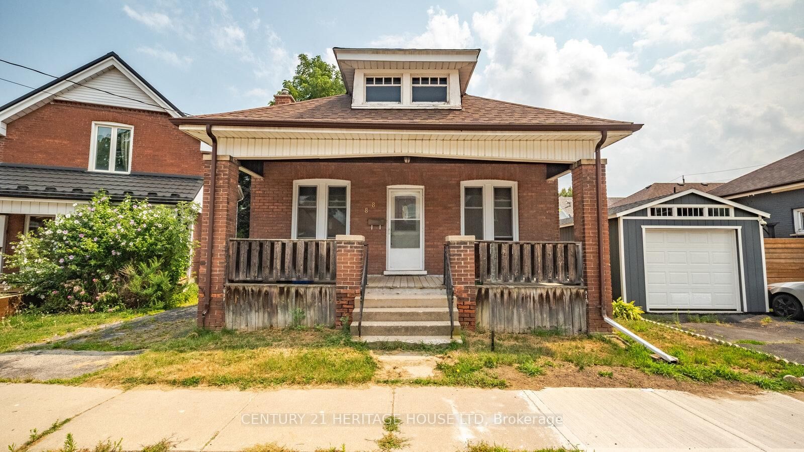 Photo de la propriété:  88 Ontario Street  ON N3S 2C3 