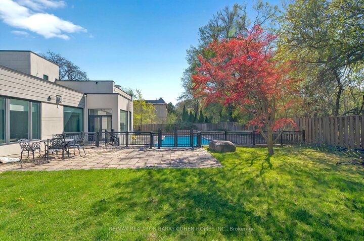 Property Photo: 41 Suncrest Drive ON M3C 2L1