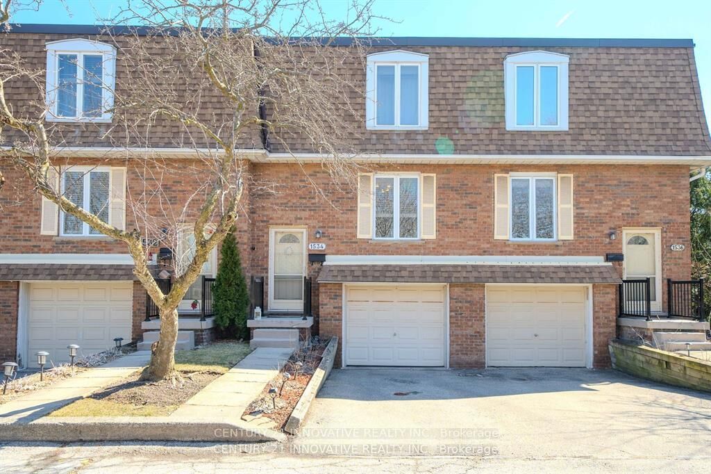 Property Photo: 1534 Westminster Place ON L7P 2B5