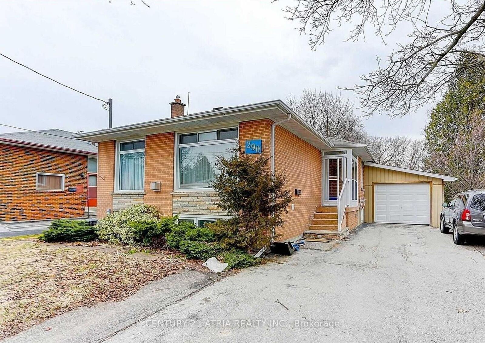 Photo de la propriété:  290 Elmwood Avenue Basement  ON L4C 1L6 