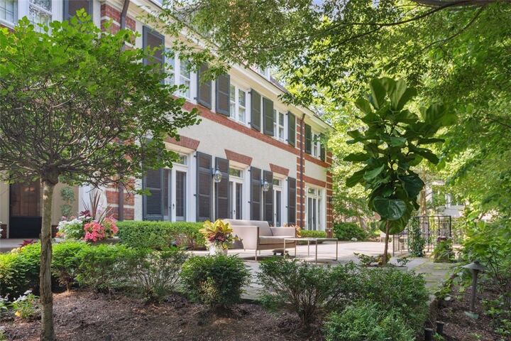 5563 Northumberland Street  Squirrel Hill PA 15217 photo