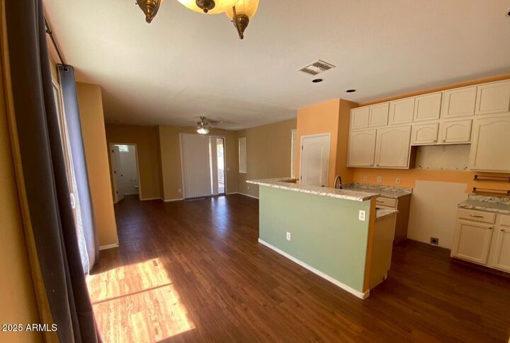 Property Photo: 3661 E Stampede Drive AZ 85297