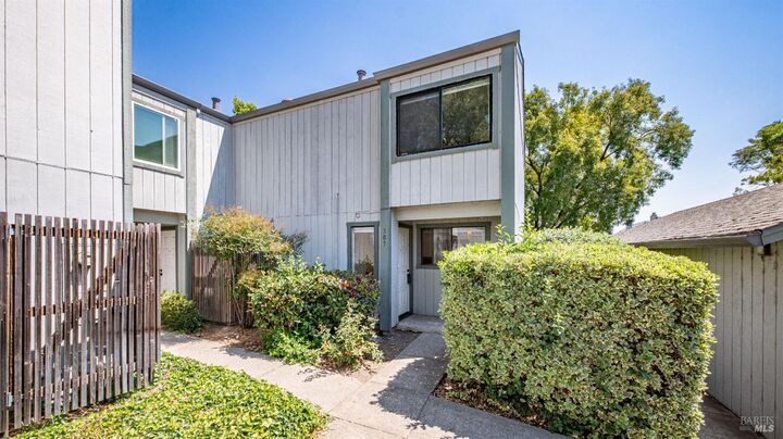307 Occidental Circle  Santa Rosa CA 95401 photo