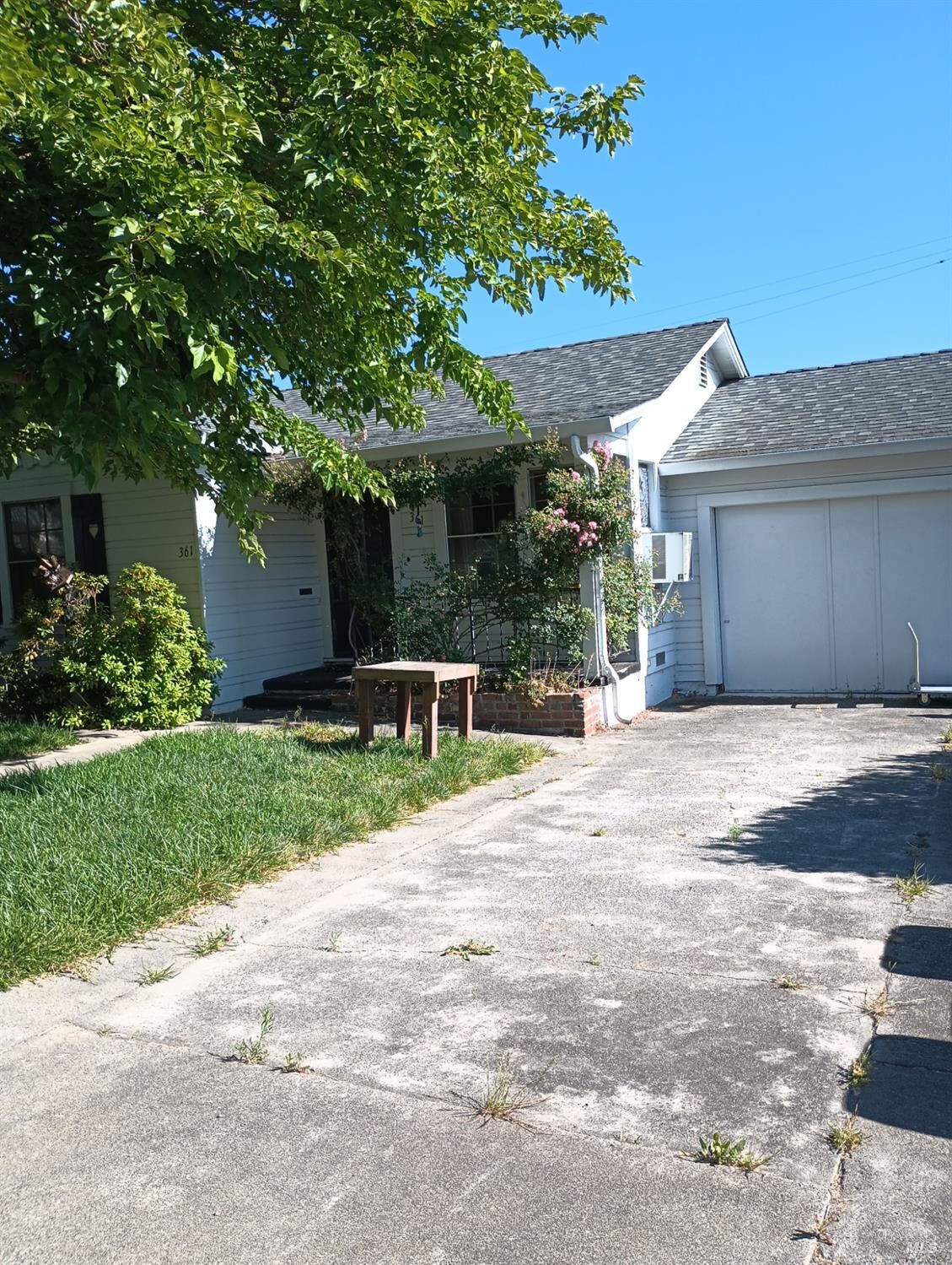 Property Photo: 361 Steffan Street CA 94591