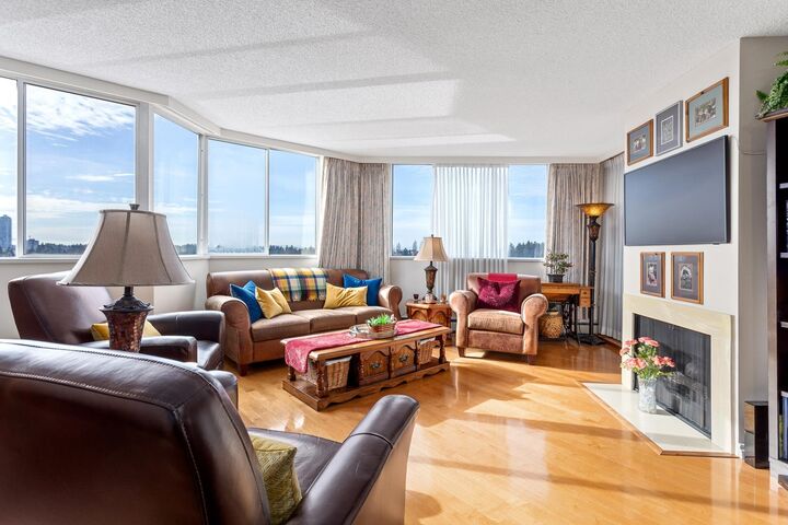11881 88 Avenue 1403  Delta BC V4C 8A2 photo
