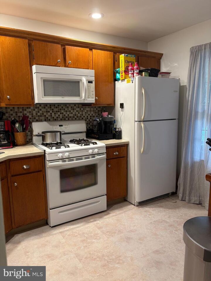Property Photo: 23 Magnolia Court NJ 08648