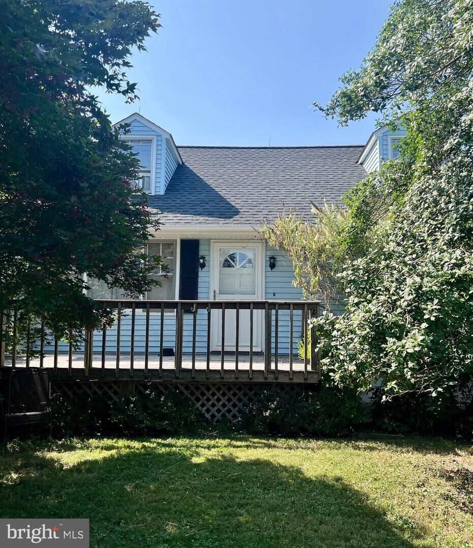 Property Photo:  10 Park Lake Avenue  NJ 08560 