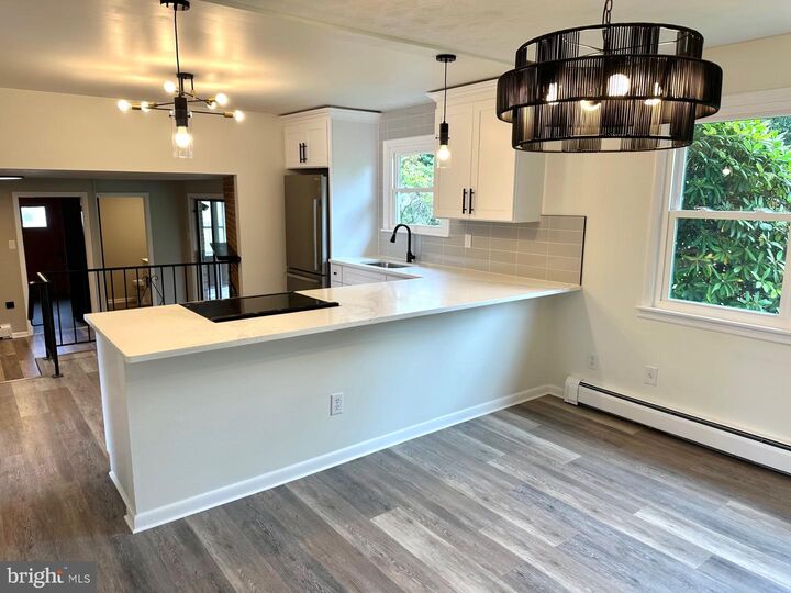 Property Photo:  909 E Coover Street  PA 17055 