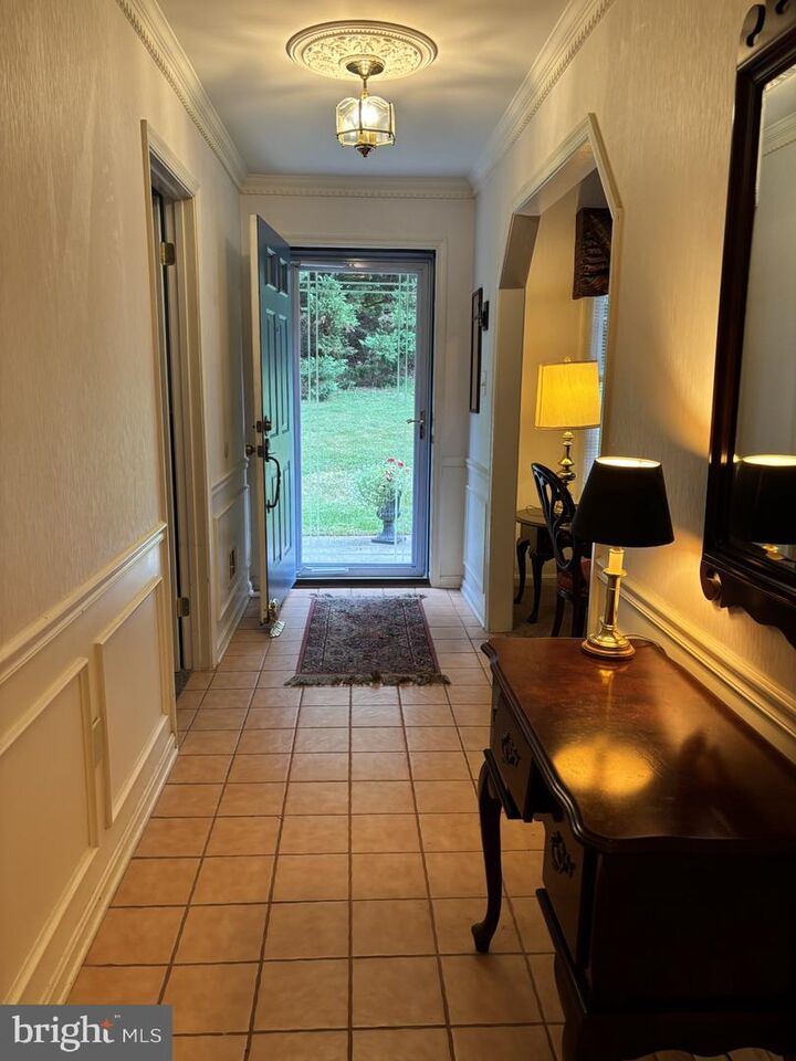 Property Photo: 901 Sextant Way MD 21401