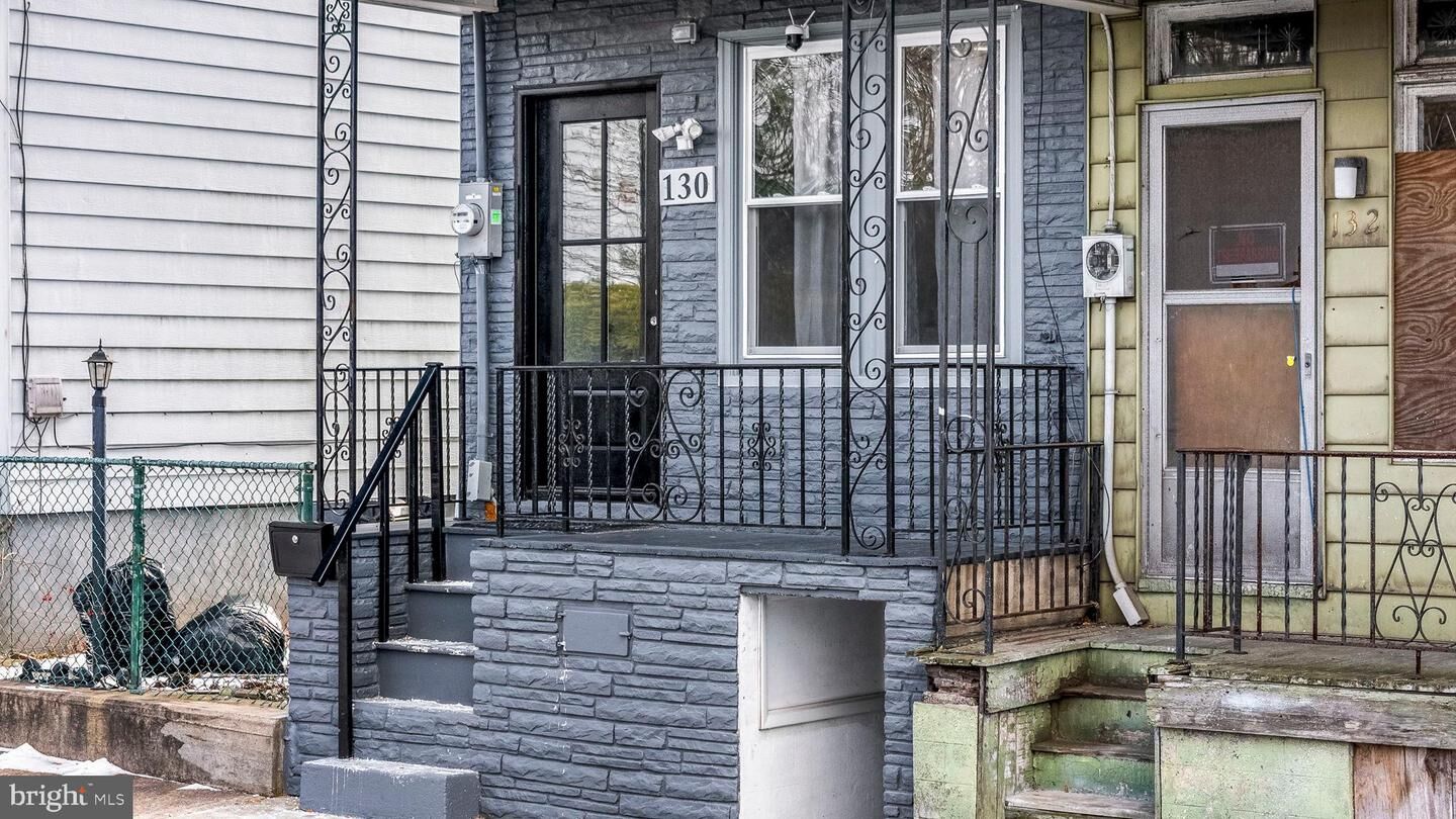 Property Photo:  130 W Spruce Street  PA 17948 