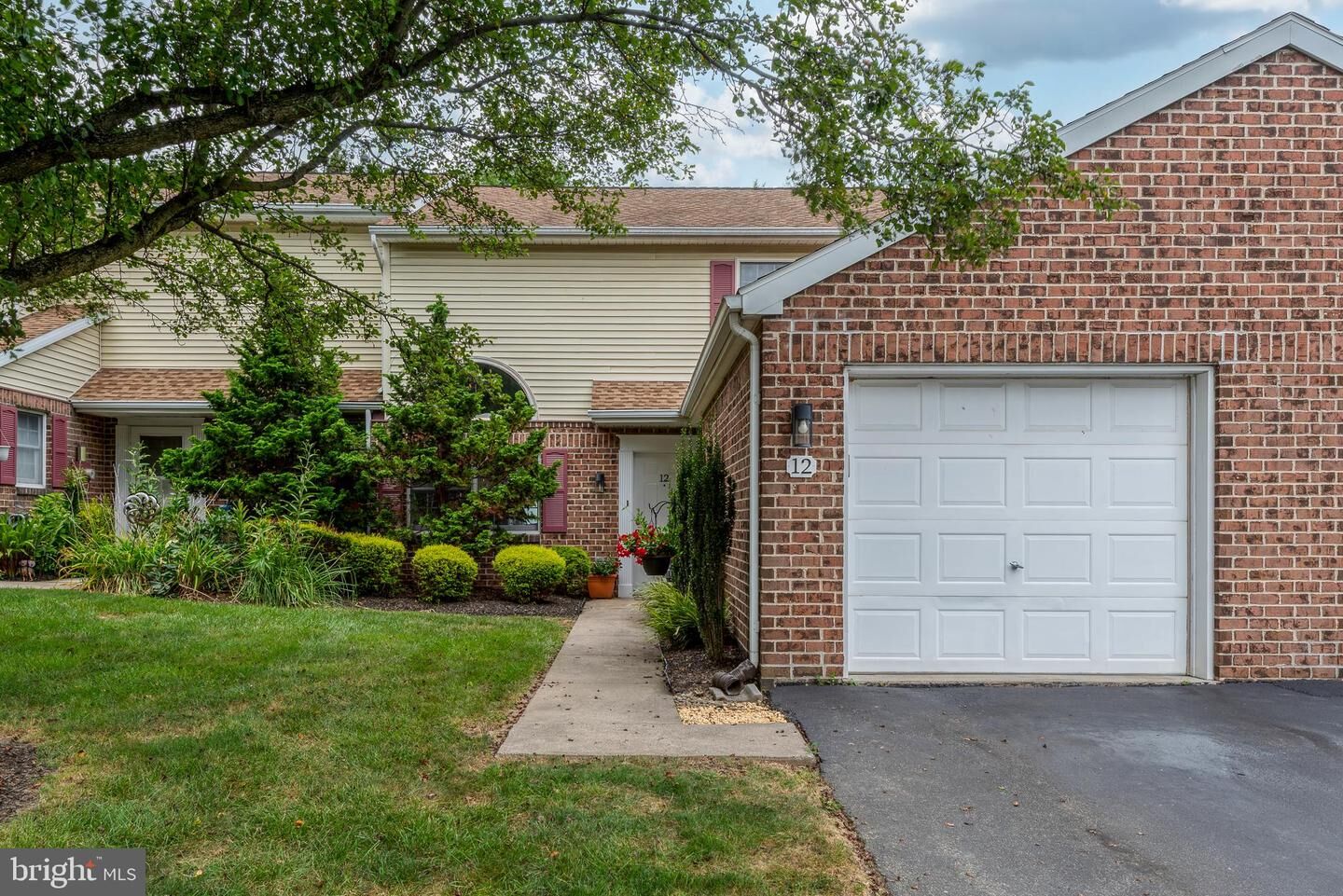 Property Photo: 12 Jean Lo Way PA 17406