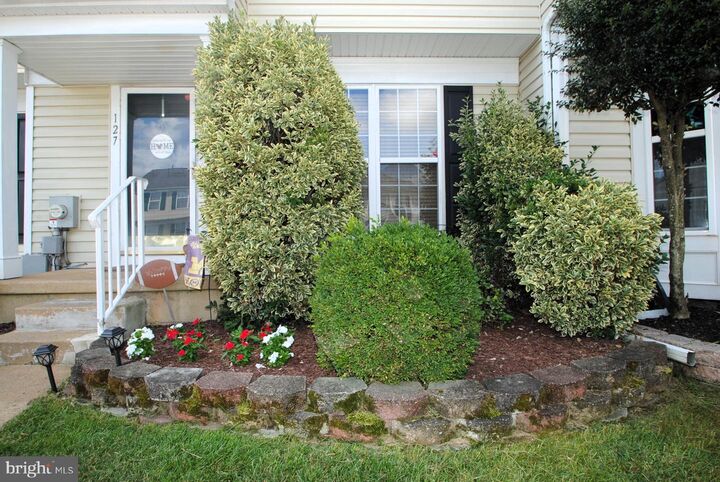 Property Photo: 127 Darling Street DE 19702