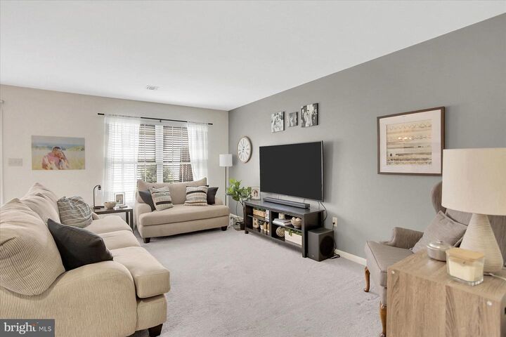 Property Photo: 141 Melbourne Lane PA 17055