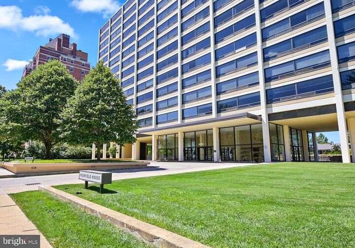 Property Photo: 4000 N Charles Street 1501 MD 21218