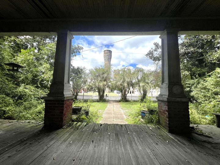 Property Photo:  422 Hampton Street  SC 29488 