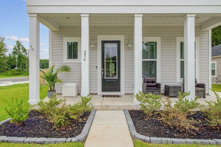Property Photo: 254 Red Bluff Street SC 29483