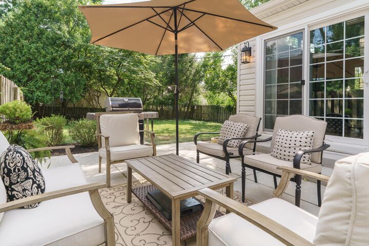Property Photo:  421 Richards Road  OH 43214 