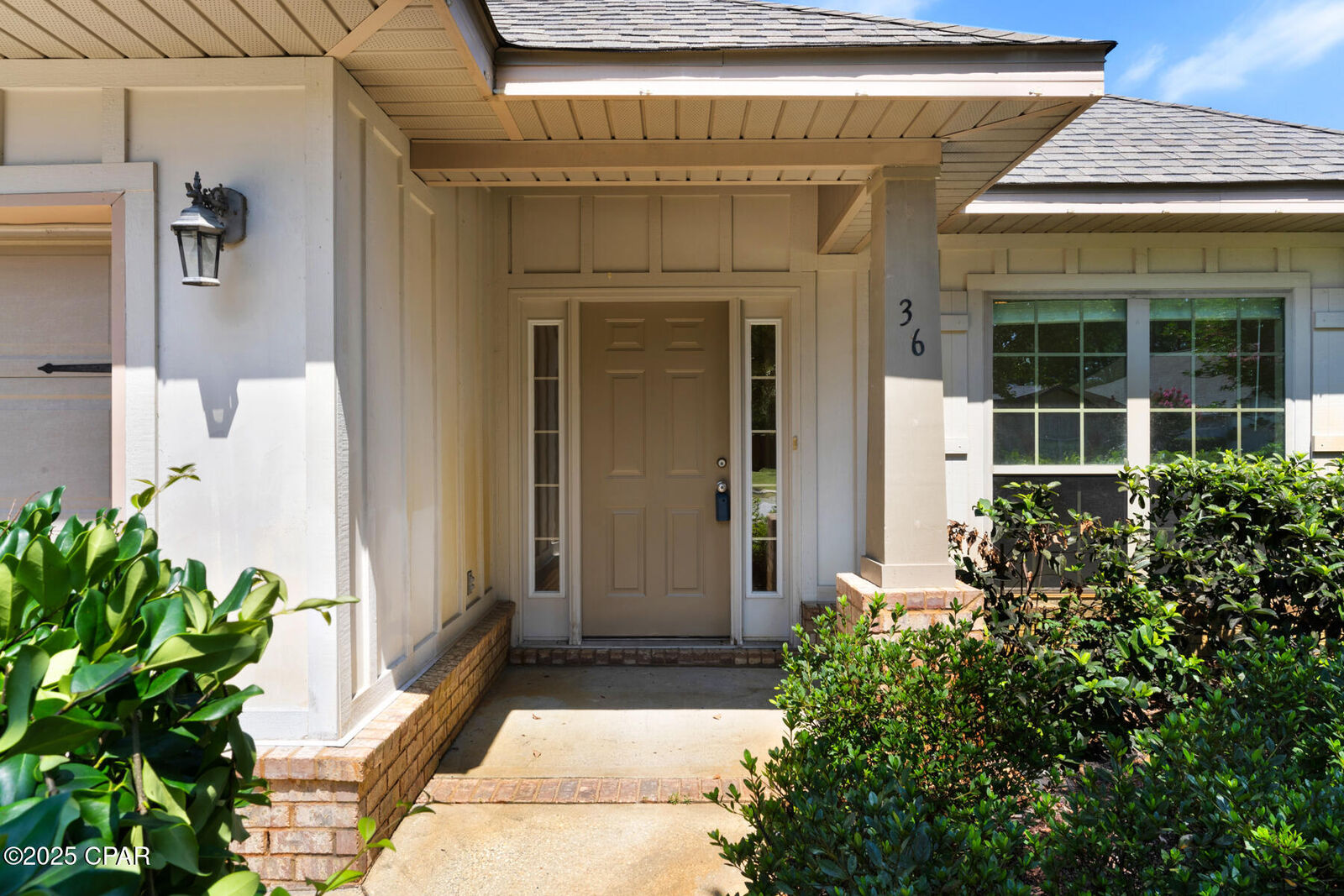 Property Photo: 36 Dickens Drive FL 32439