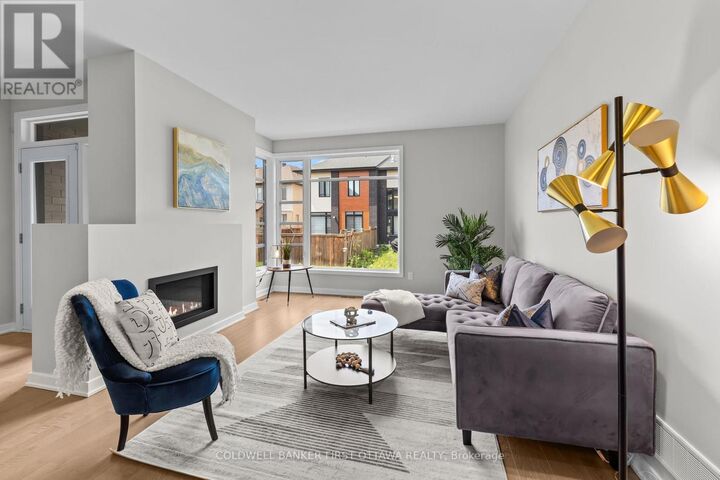 Property Photo: 821 Quartet Avenue ON K1X 0C4