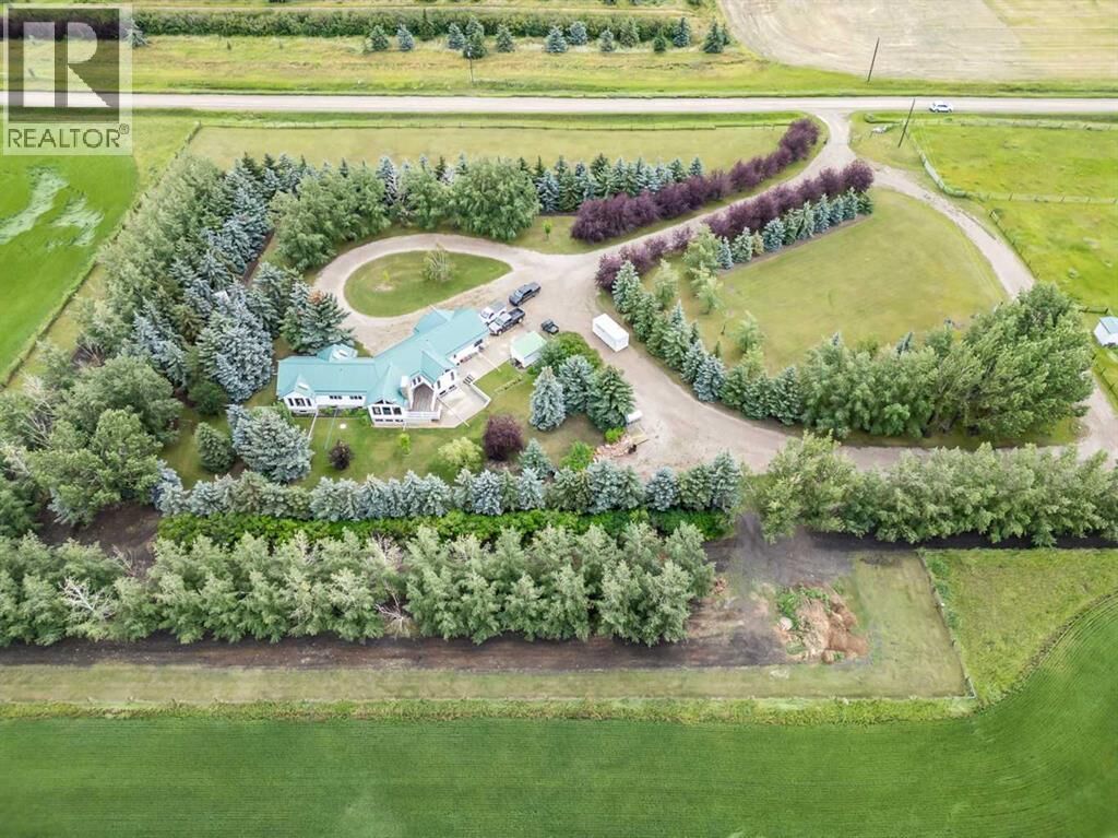 Property Photo:  165016 Rge Rd 285 Road  AB T0L 1R0 
