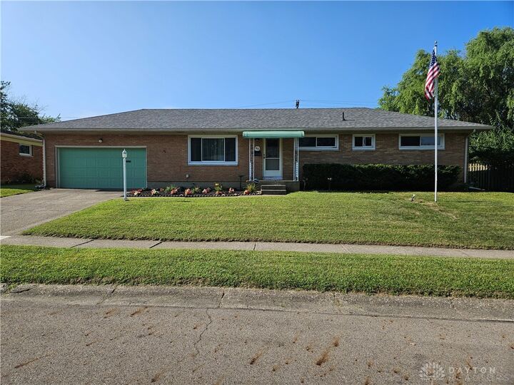 1621 Biscayne Drive  Springfield OH 45503 photo